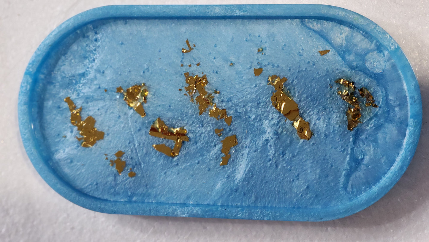 Elegant Blue & Gold Leaf Resin Jewelry Tray – Handmade Oval Trinket Dish for Rings & Earrings