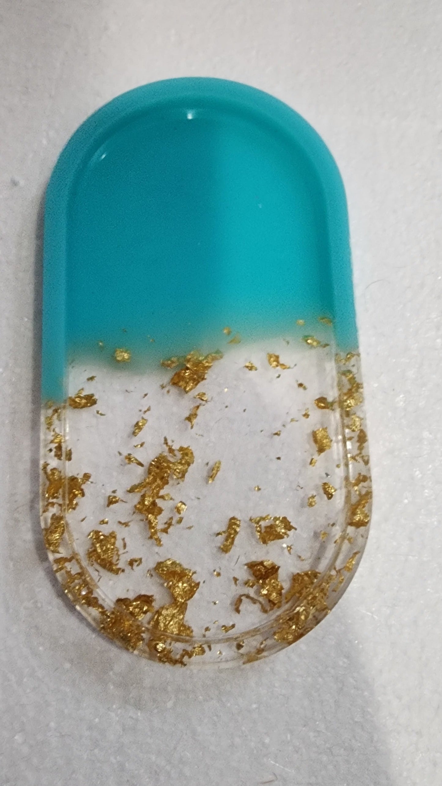 Elegant Aqua Blue & Gold Leaf Resin Jewelry Tray – Handmade Oval Trinket Dish for Rings & Earrings