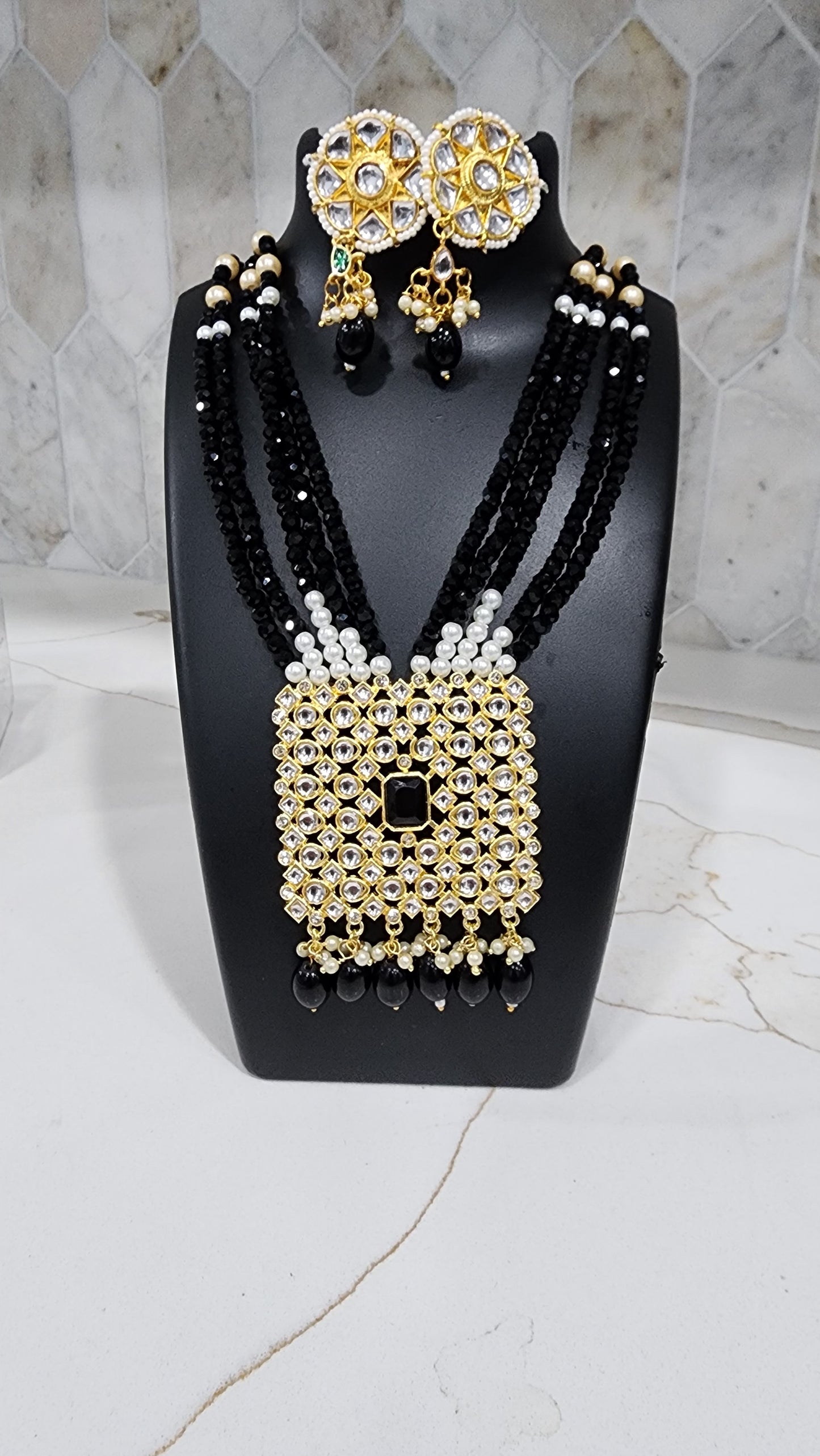 Black Stone Necklace set with Kundan and white and black stones