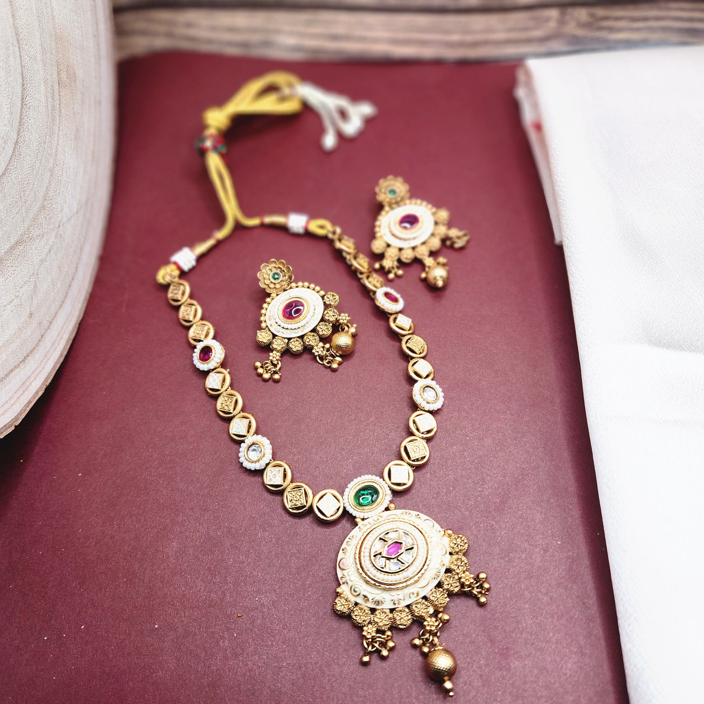 Exquisite Jewel Addiction Copper Gold Pota Stone Necklace Set