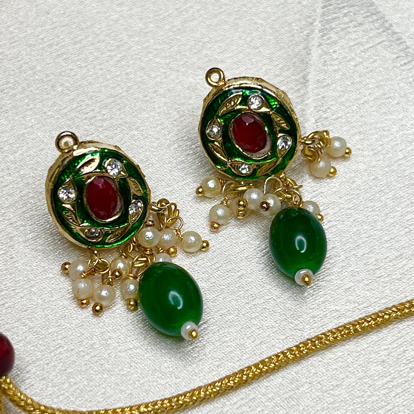 Green Meenakari Kundan Choker Necklace Set – Handmade Beaded Jewelry for Weddings, Festivals & Parties