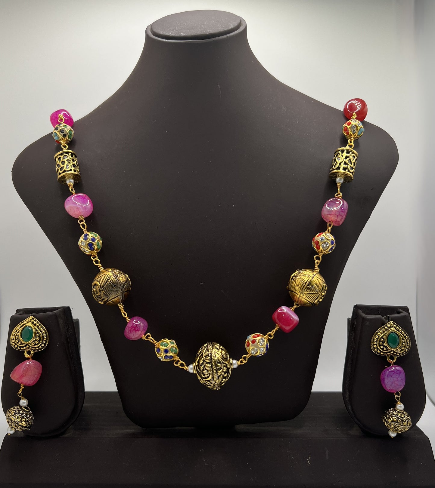 Crimson Charm Gold-Encrusted Jewelry Set