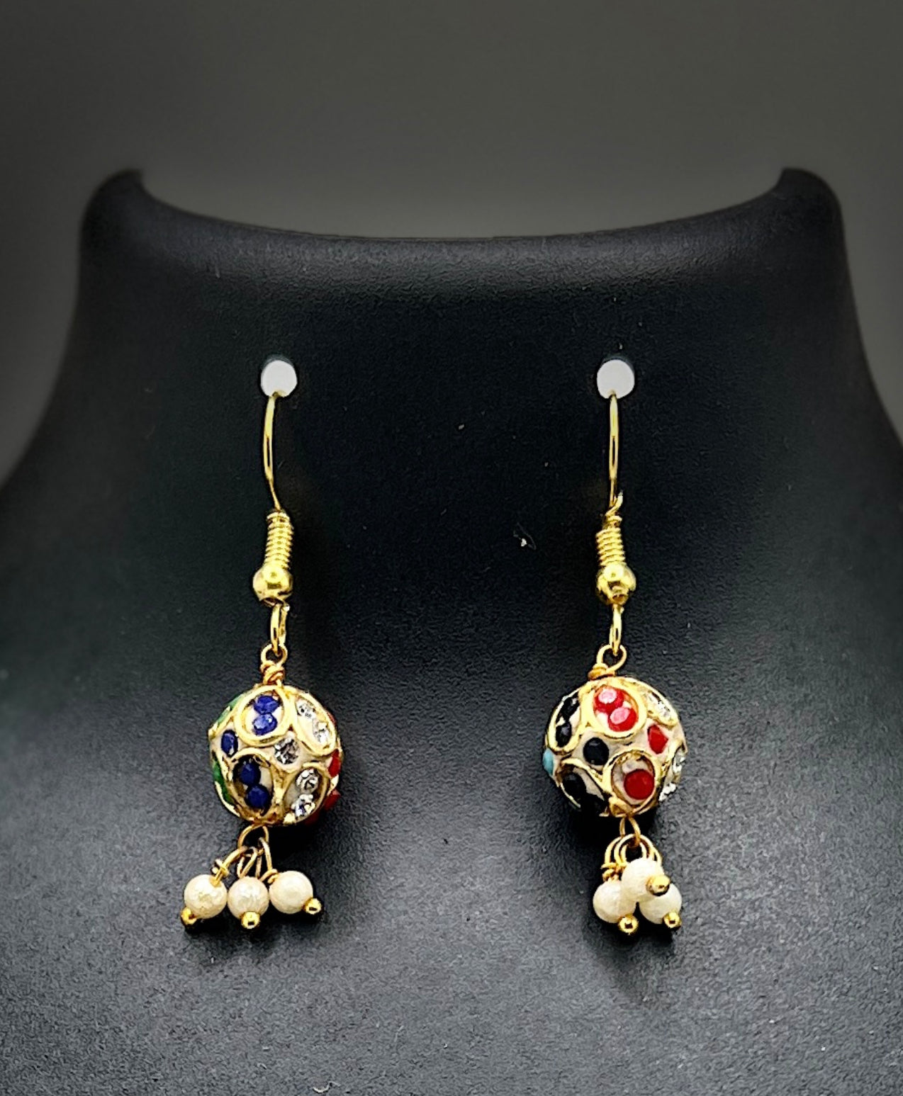 Modern Stones Necklace and earring set with Green multi Strand