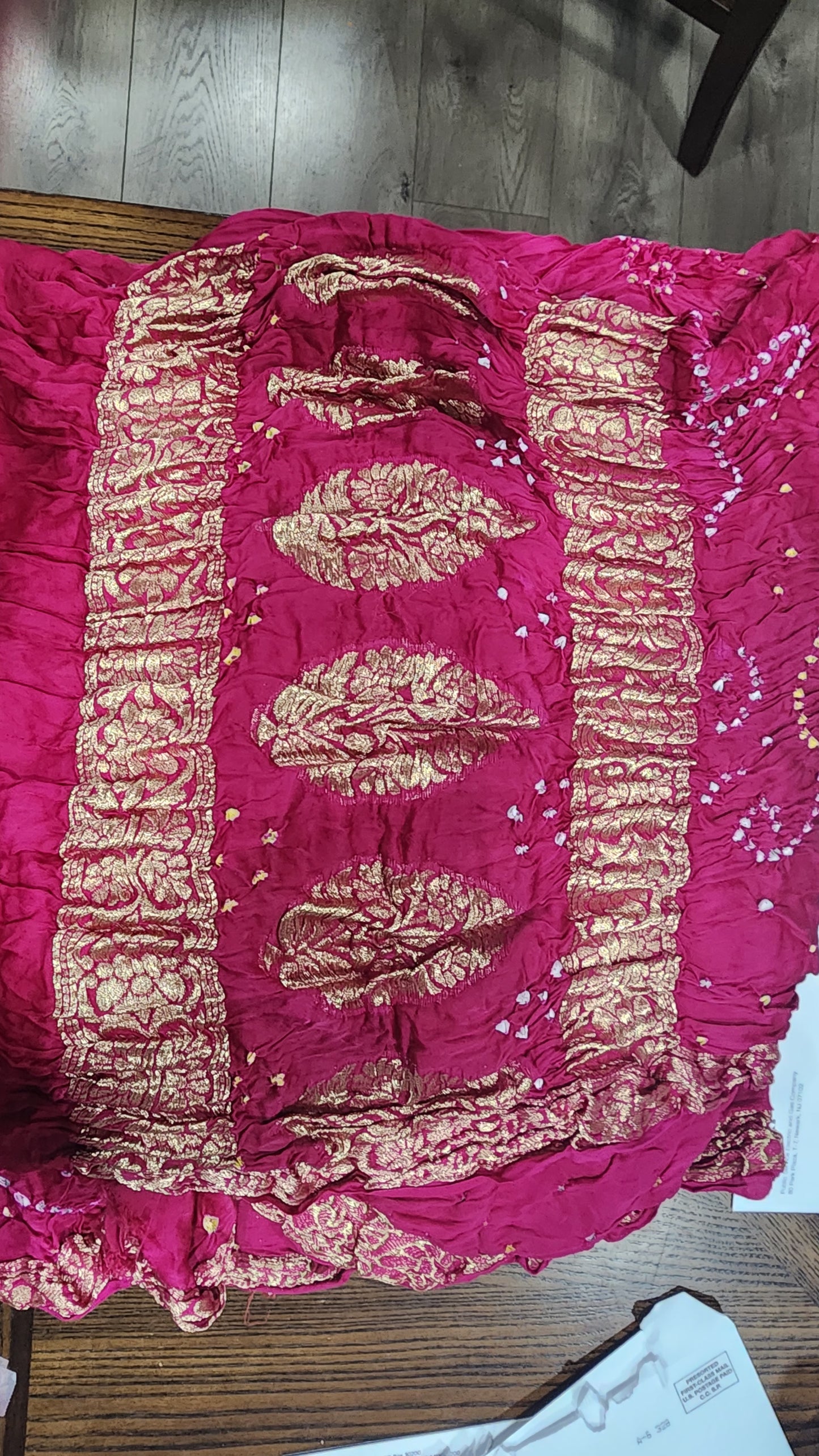 Bandhni Art Silk duppata with Square Grid With golden thread