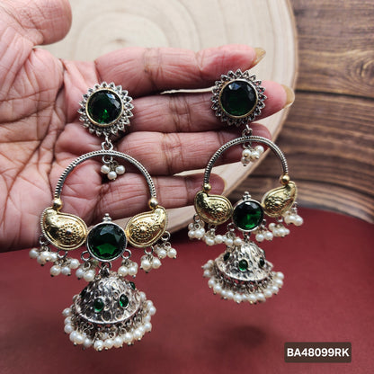 Elegant Traditional Jhumka Earrings – Handcrafted with Intricate Detailing
