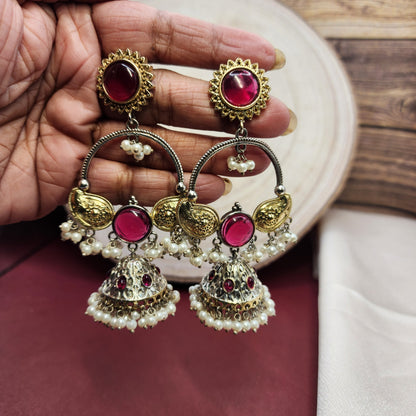 Elegant Traditional Jhumka Earrings – Handcrafted with Intricate Detailing