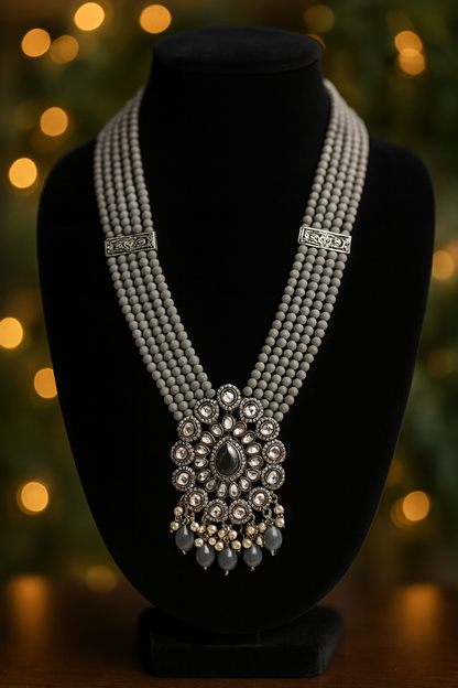Multi-strand beaded necklace with antique finish and kundan