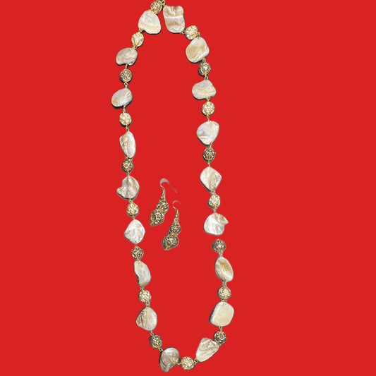 White Mother of Pearl Necklace and Earrings Set | Handmade Shell Jewelry | Elegant Beaded Statement Gift