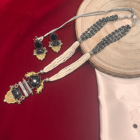 Navy Blue Glass beads-Pearl gold Necklace with silver Gold finish