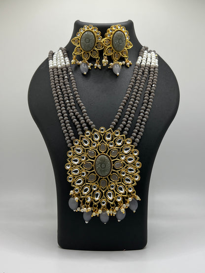 Beautiful Gray Indian Kundan Necklace with large pendant