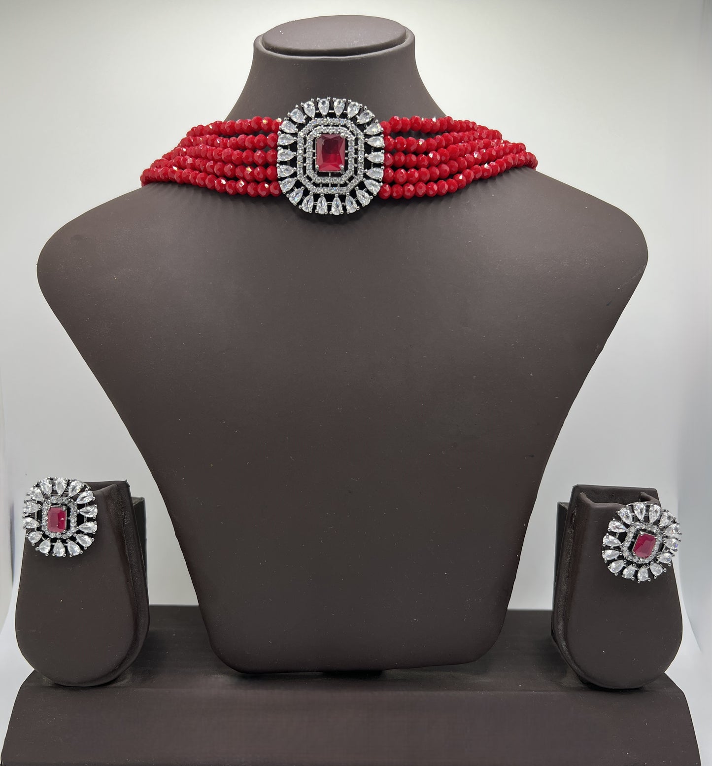 New-Red Chocker Necklace Set with diamond kundan  based pendant and earrings