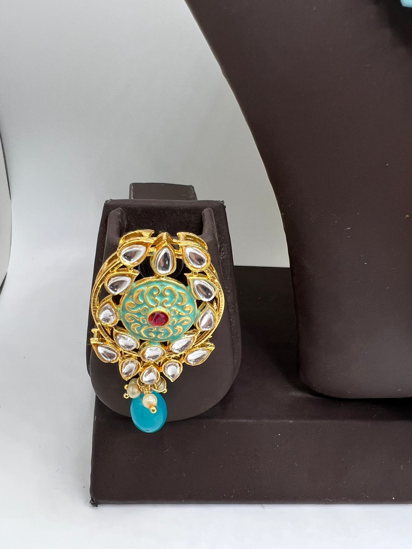 Aqua Aura Elegance: Gold-Outlined Teal Jewelry Set