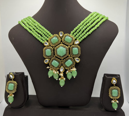 Green Enameled Pendant Necklace set