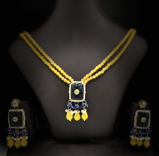 Black Stone Pendant with Silver Kundan and Yellow Strands Set